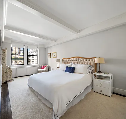 Sold by Compass | media 6