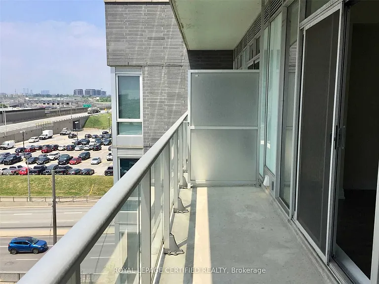 565 Wilson Ave #606W — Photo 21