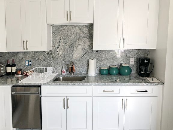 5th image of 119 Cottage St #4F
