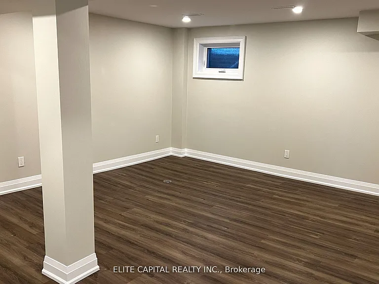 67 Hutcherson Sq — Photo 12