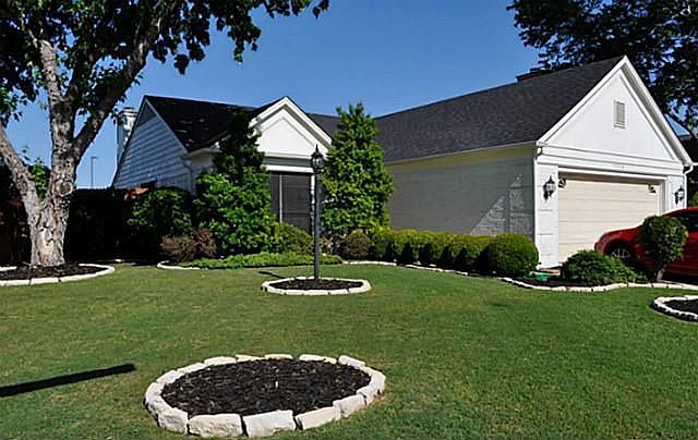1st image of 7716 Crownwood Dr