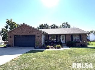 508 Violet Rdg, Chatham, IL 62629