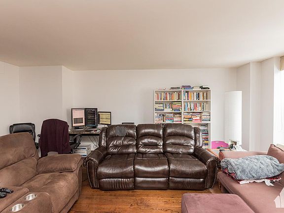 3rd image of 777 N Michigan Ave #1908F