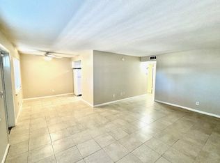 3103 37th St N APT 111, Saint Petersburg, FL 33713