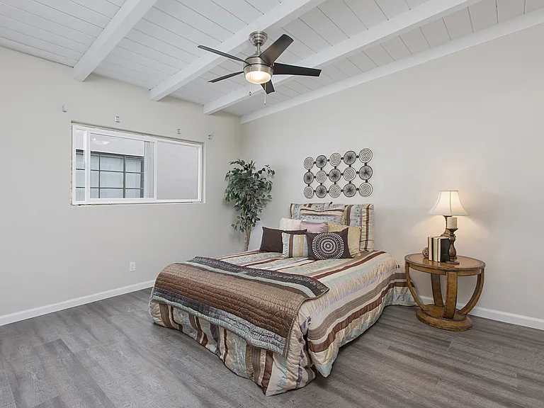 Palms Patio Apartment Homes — Photo 14