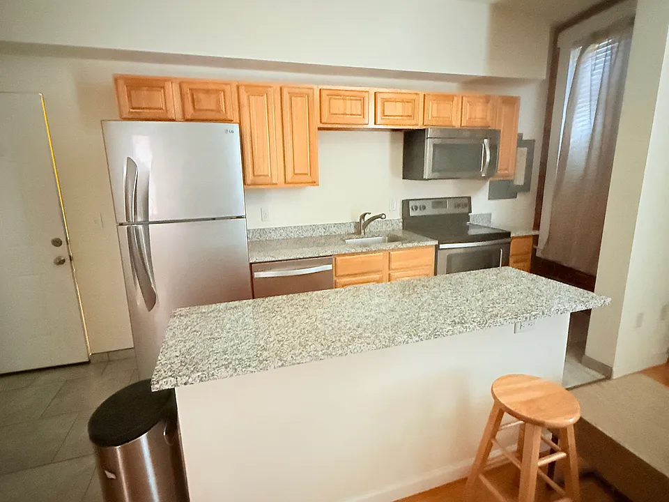 25 Court St #1