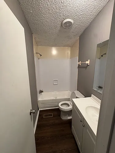 378 Lee Road 490 Photo 1
