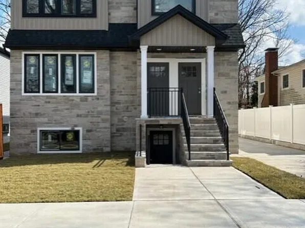 348 Edgegrove Ave, Staten Island, NY 10312