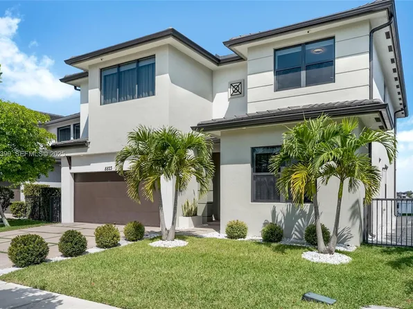 8823 NW 155th Ter, Miami Lakes, FL 33018