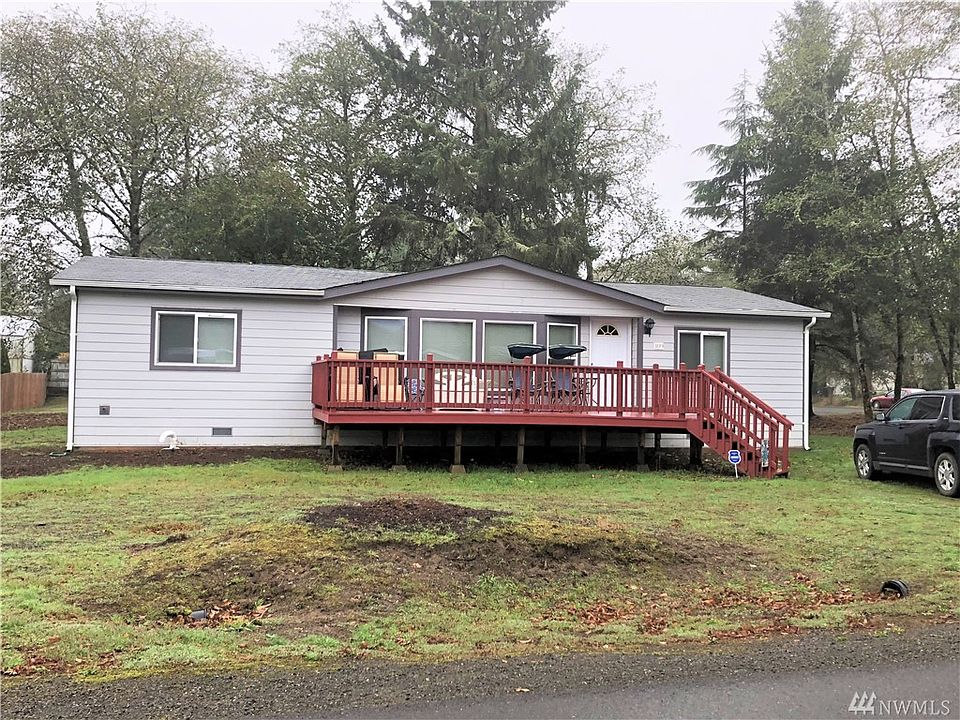 1st image of 309 Ozette St NE