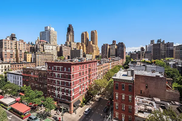 Rented by Douglas Elliman | media 10