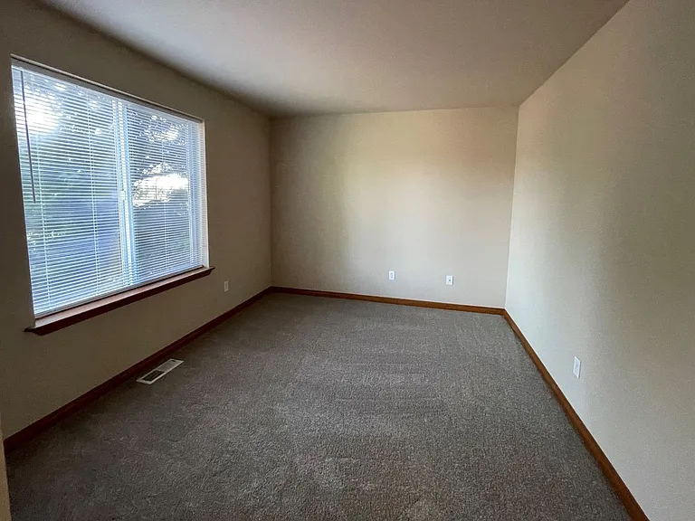 229 Dorn Ave #C101 — Photo 14