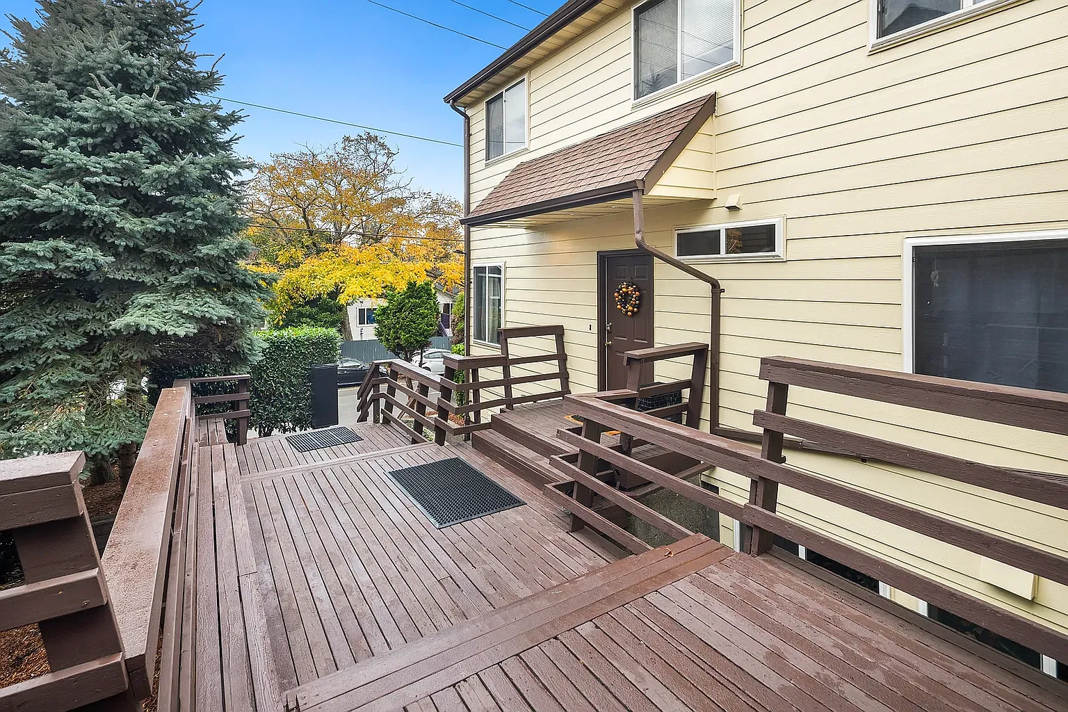 2 bed, 700 sqft, $1,800 — Photo 2