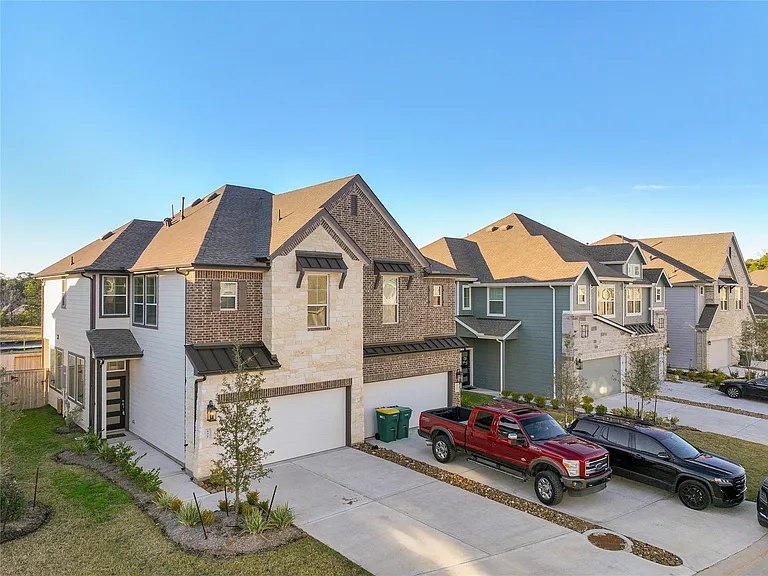 632 Silver Pear Ct — Photo 3