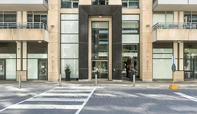 9199 Yonge St #416 — Photo 2