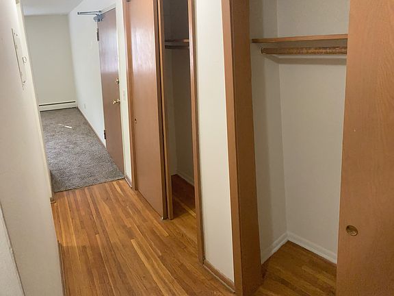 4th image of 3111 4th St SE APT B