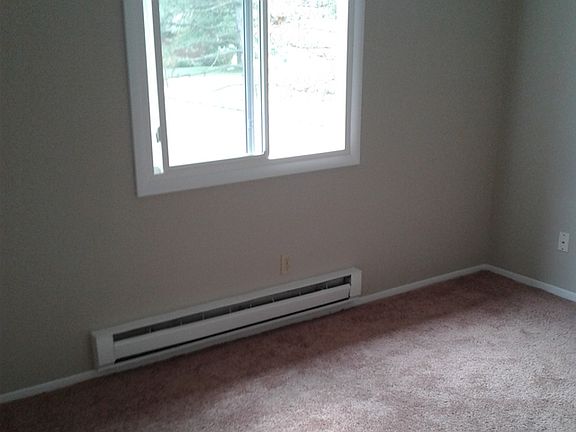 5th image of 2816 Collins Dr #2816
