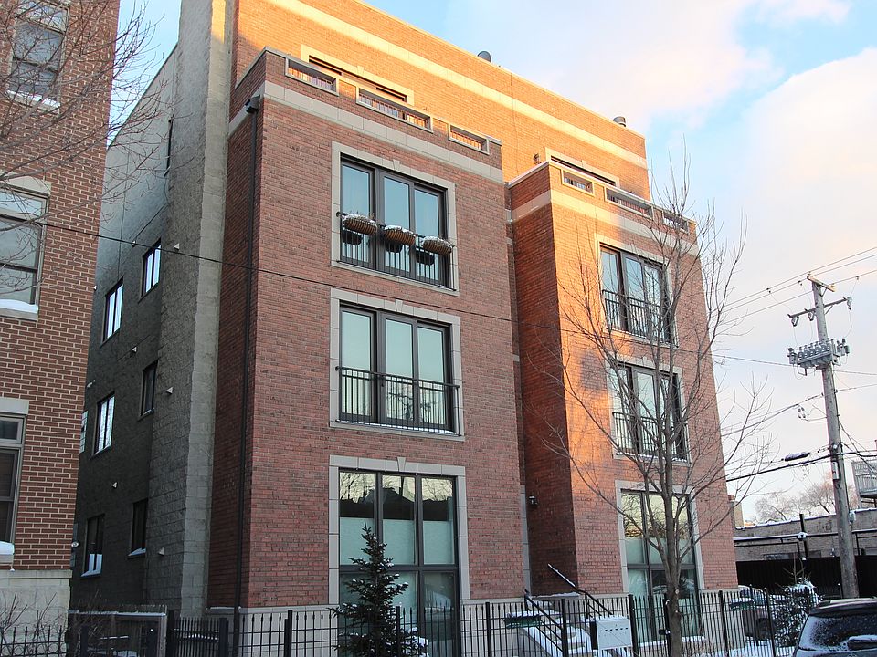 1st image of 1621 N Mozart St APT 2S