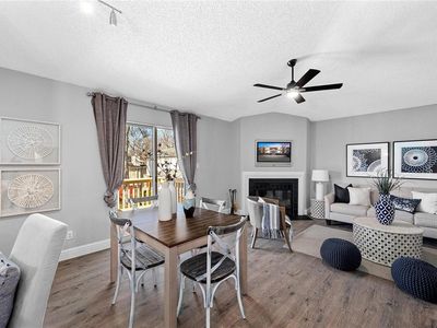 9017 N Swan Cir, Saint Louis, MO, 63144
