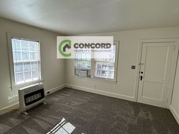 4th image of 713 S Elam Ave APT B