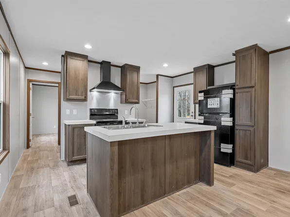 1107 Ridgeview Cir, Granbury, TX 76048
