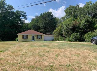 675 Island Ave, East Moline, IL 61244