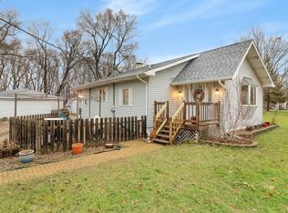 540 W Hill Rd, Morris, IL 60450