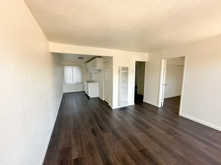 1468 S Palomares St #21 — Photo 10