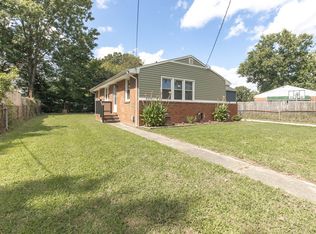 2802 Berkley Ave, Chesapeake, VA 23325