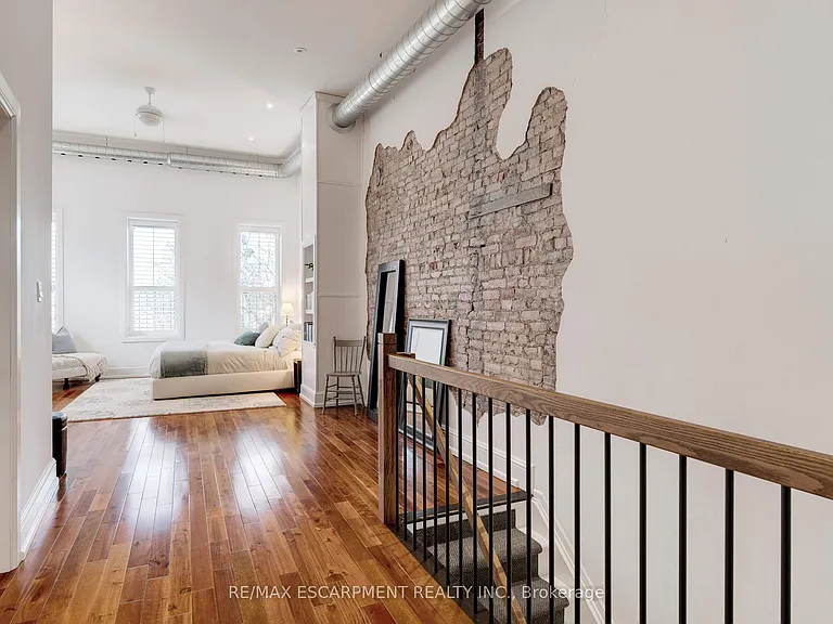 205 King St E #2 — Photo 32