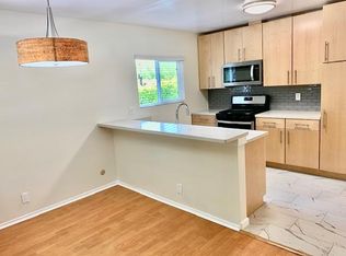 1769 Yosemite Dr, Los Angeles, CA 90041
