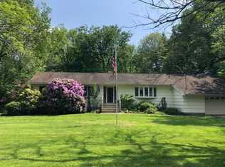 34 Ten Eyck Pl, Edison, NJ 08820
