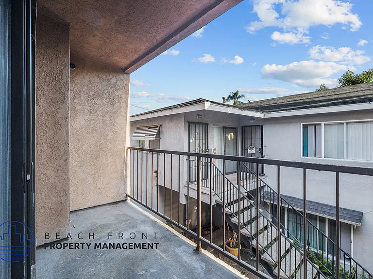 2315 Earl Avenue — Photo 15