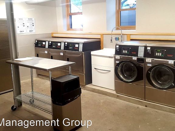 4th image of 1396 Amherst St APT 4