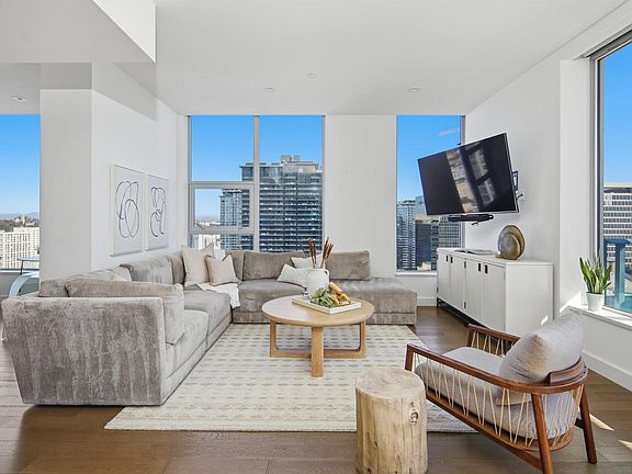 4th image of 1388 Kettner Blvd #3005
