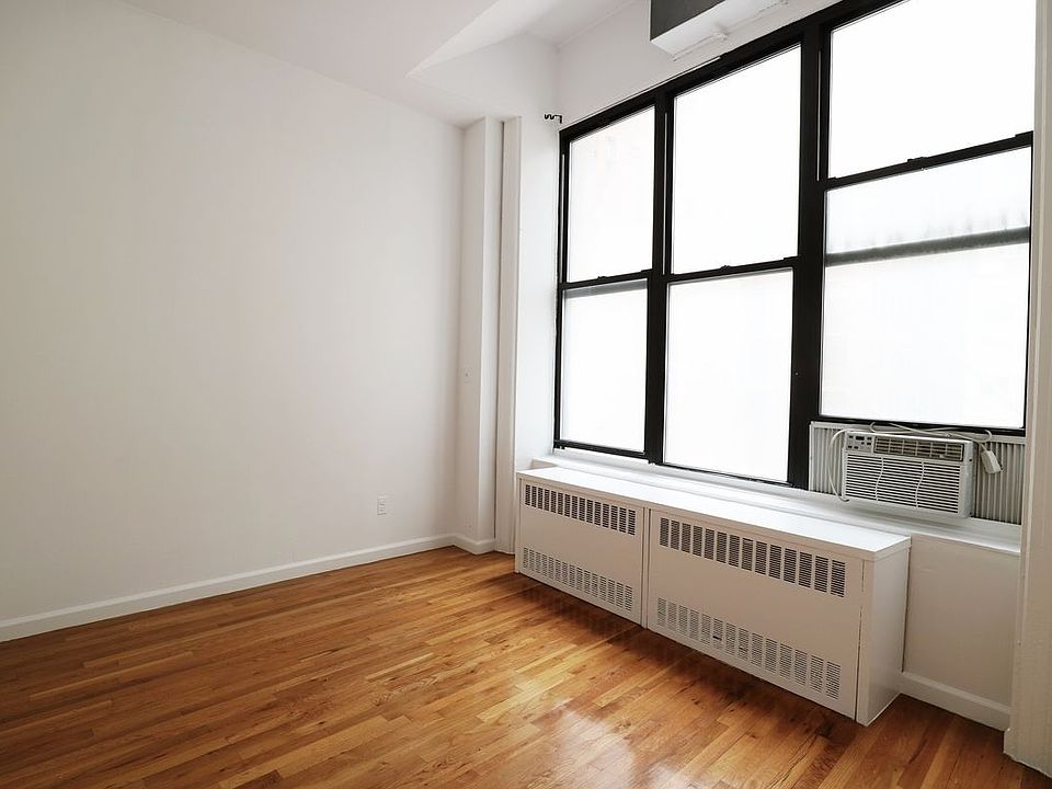 1st image of 9 Maiden Ln #3C