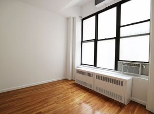 9 Maiden Ln #3C, New York, NY 10038