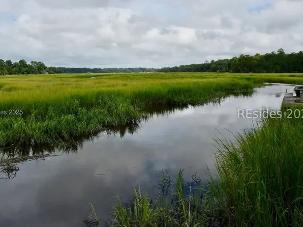 14 Stoney Landing Rd, Bluffton, SC 29910