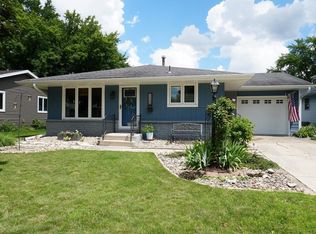 1802 Missouri Ave, Charles City, IA 50616
