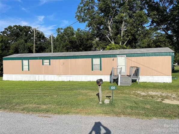 100 Pine Ln, Union, SC 29379