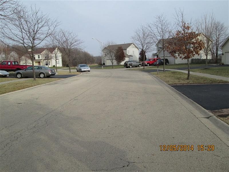 2nd image of 1532 Marigold Ln