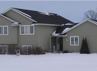 1404 130th Ave, New Richmond, WI 54017