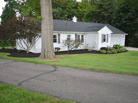 3rd image of 3878 Ira Rd