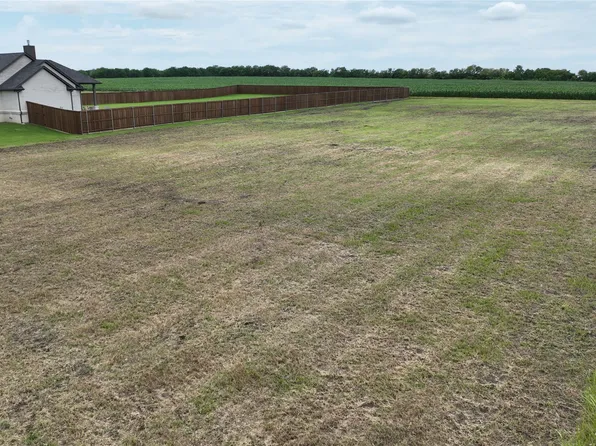 259 Schneider Rd, Sherman, TX 75090