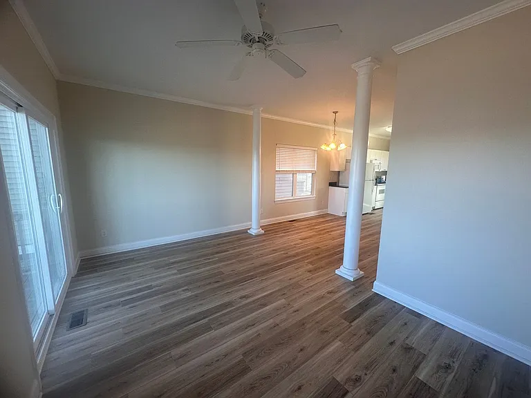 399 N New River Dr #C — Photo 15