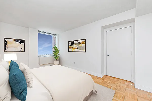 Rented by Keller Williams NYC | media 15
