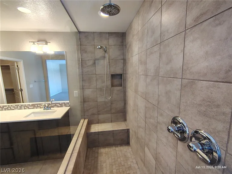 9626 Abbey Pond Ave — Photo 14