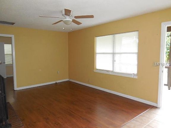 4th image of 2515 Narcissus Ave