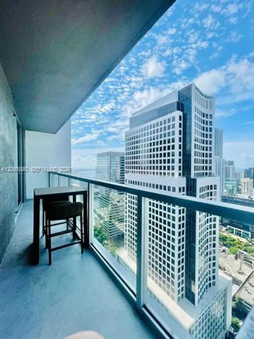 55 SE 6th St cu-1902, Miami, FL 33131 — Photo 3