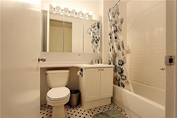 Rented by Platinvm Property Group New York | media 12